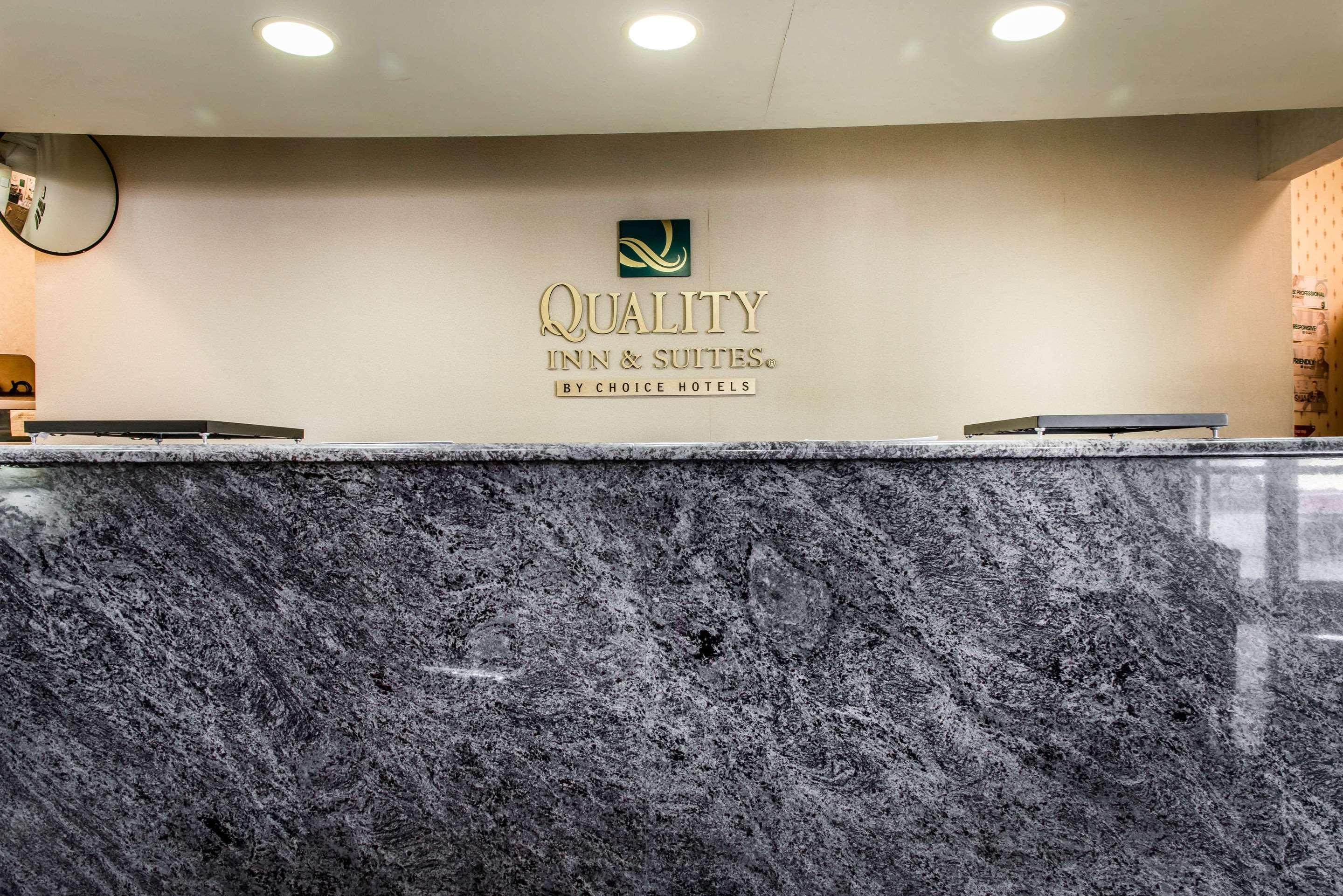 Quality Inn & Suites Fairview  Kültér fotó